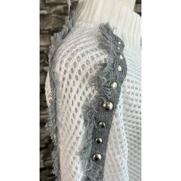 Ashley Stewart NWT Sweater Open Knit Silver Beads Fringe 1X Boho Feminine Causal - Picture 4 of 9
